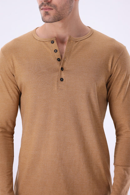 Camel Henley