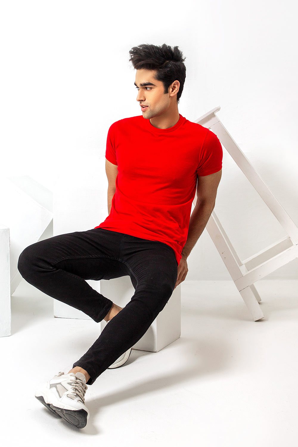 Basic Red T-shirt for Men Online at Best Price | UrbanRoad.pk