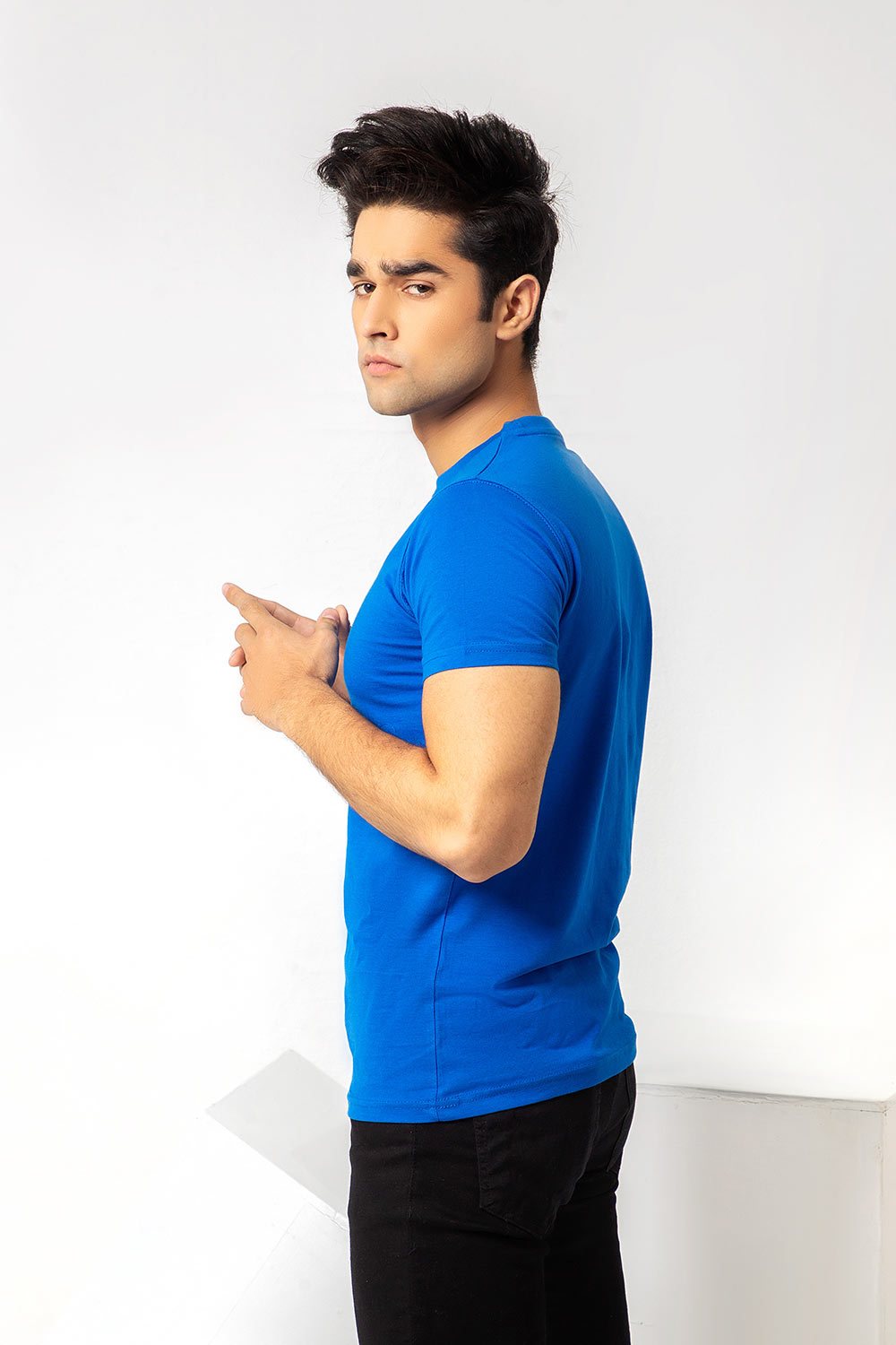 Basic Royal Blue T-shirt for Men Online at Best Price | UrbanRoad.pk