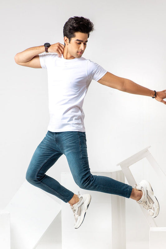 Basic White T-shirt for Men Online at Best Price | UrbanRoad.pk